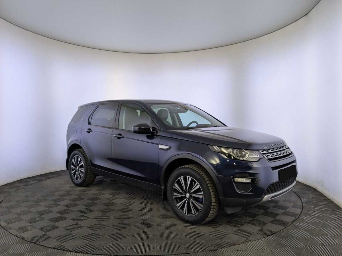 Land Rover Discovery Sport 2017 года с пробегом. Фото: #2