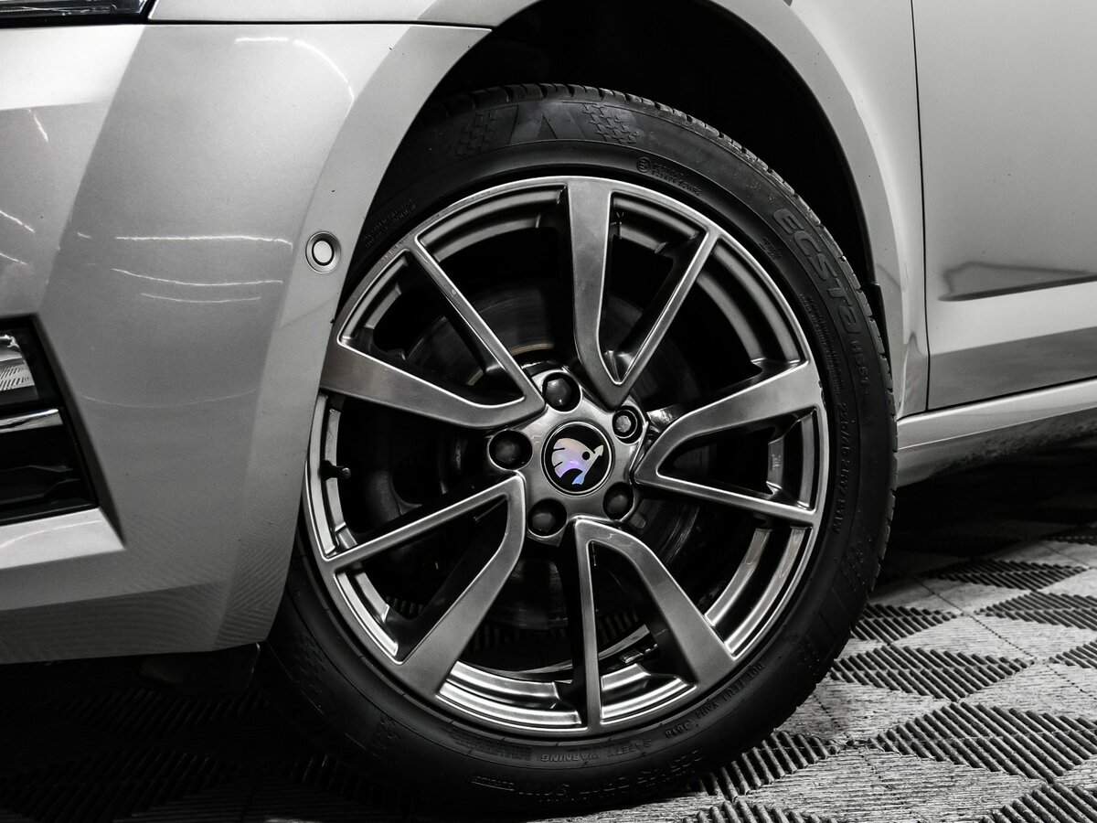 Skoda Octavia 2018 года с пробегом. Фото: #13