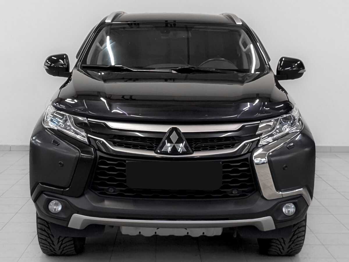 Mitsubishi Pajero Sport 2019 года с пробегом. Фото: #1