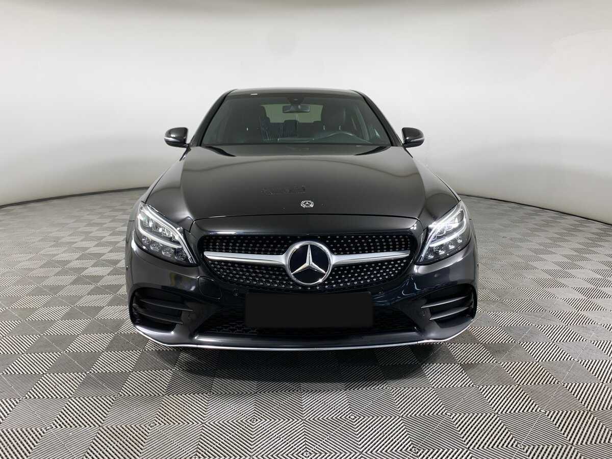 Mercedes-Benz C-Класс 2019 года с пробегом. Фото: #1