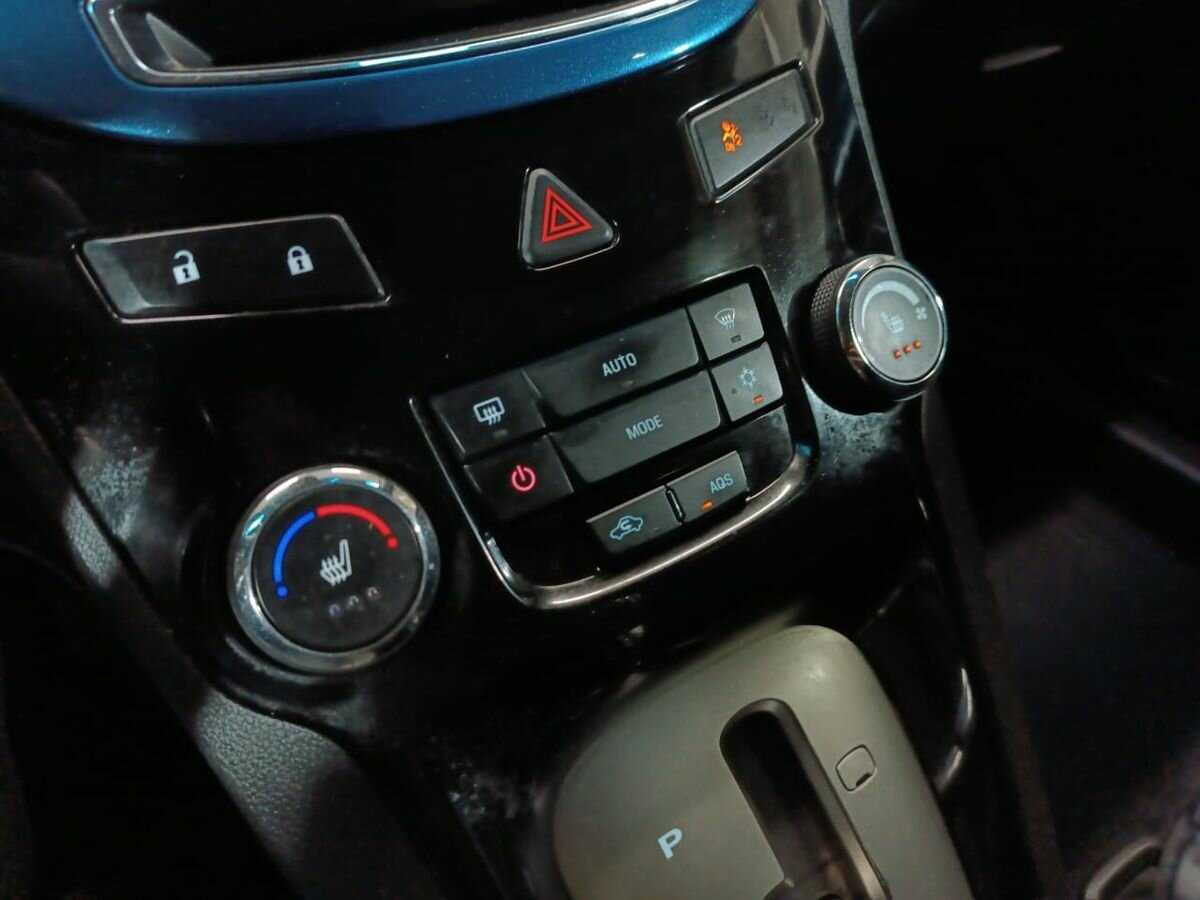 Chevrolet Orlando 2012 года с пробегом. Фото: #13