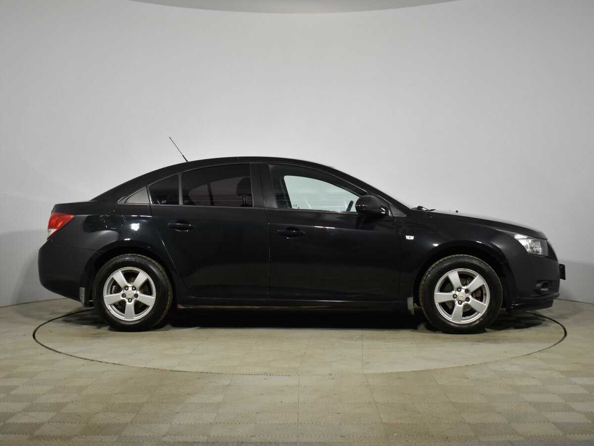 Chevrolet Cruze 2011 года с пробегом. Фото: #3