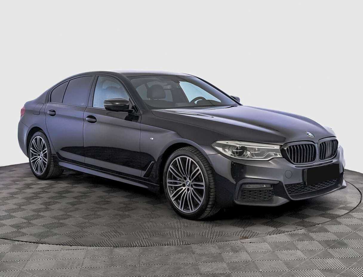 BMW 5 серии 2019 года с пробегом. Фото: #2