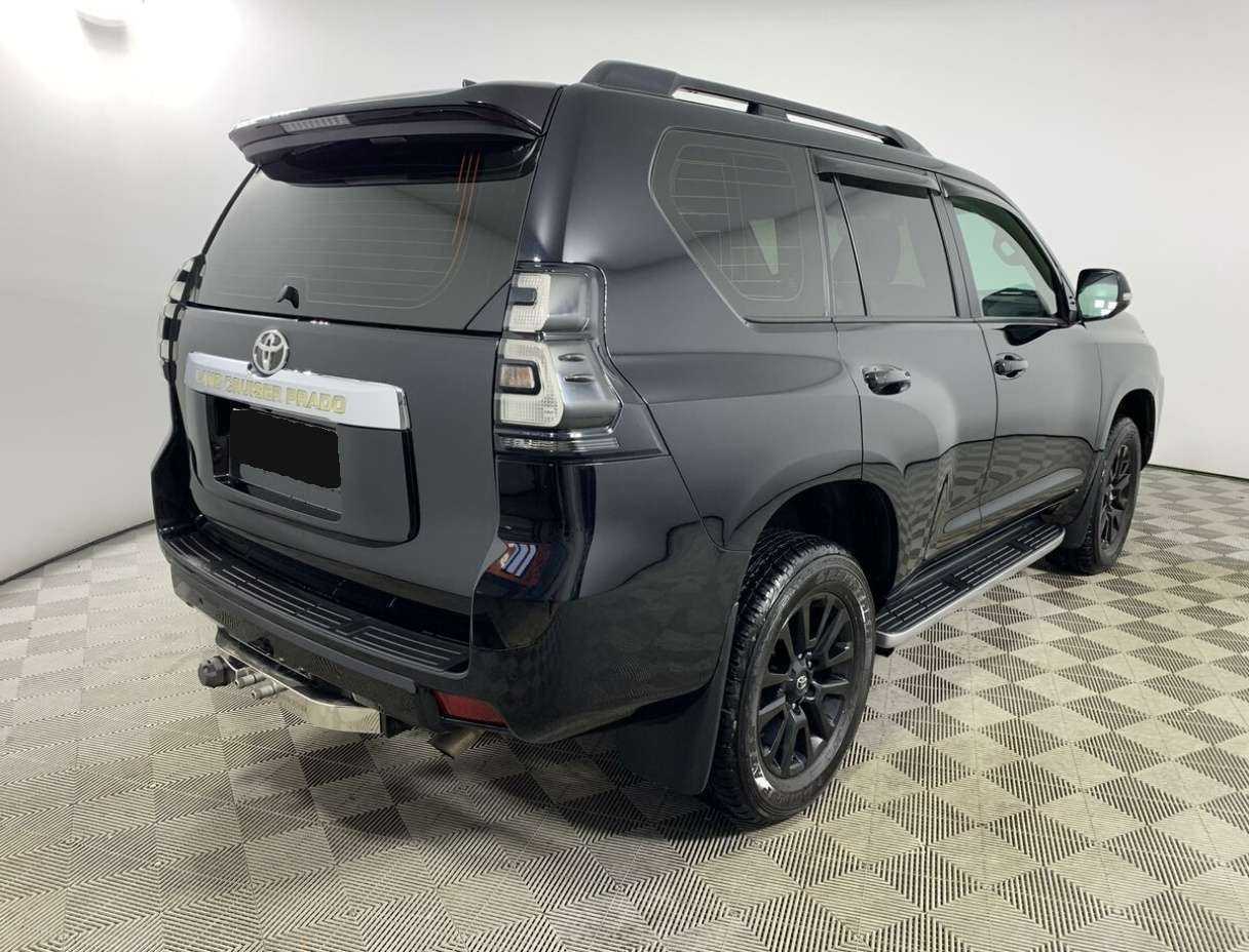 Toyota Land Cruiser Prado 2021 года с пробегом. Фото: #4