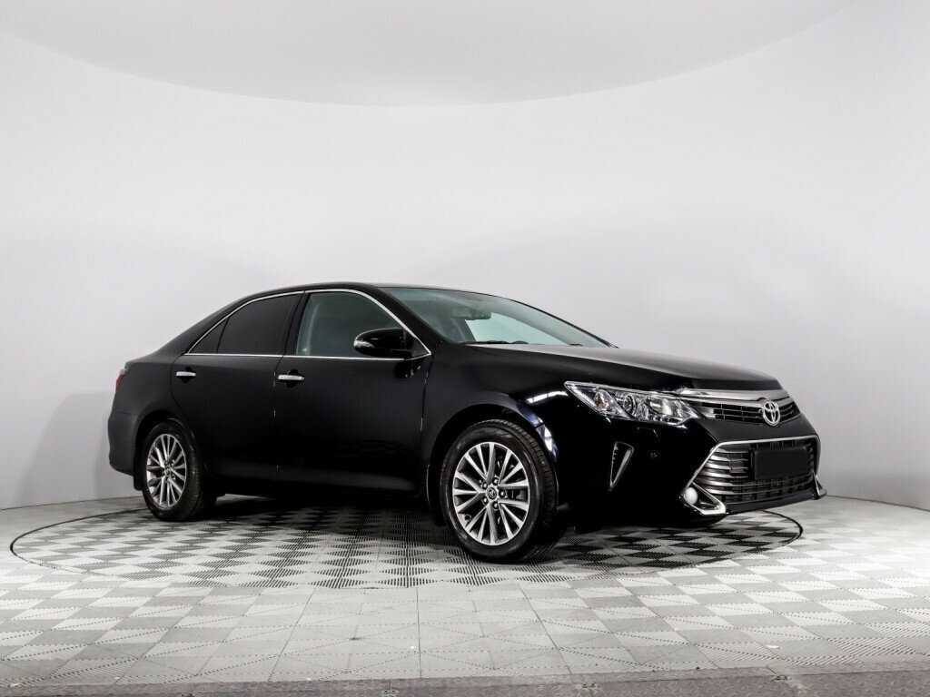 Toyota Camry 2016 года с пробегом. Фото: #2