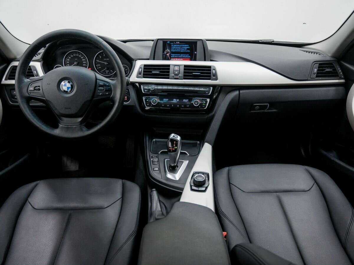 BMW 3 серии 2016 года с пробегом. Фото: #9