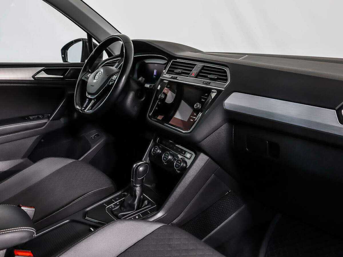 Volkswagen Tiguan 2017 года с пробегом. Фото: #11
