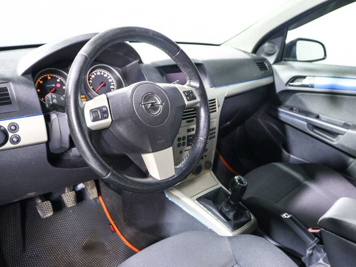 Opel Astra 2008 года с пробегом. Фото: #11