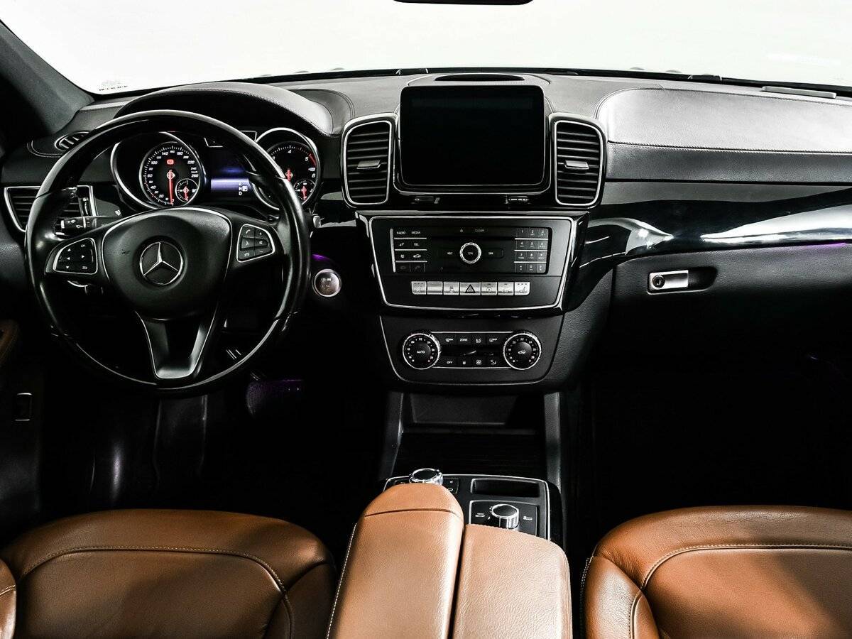 Mercedes-Benz GLE 2017 года с пробегом. Фото: #10