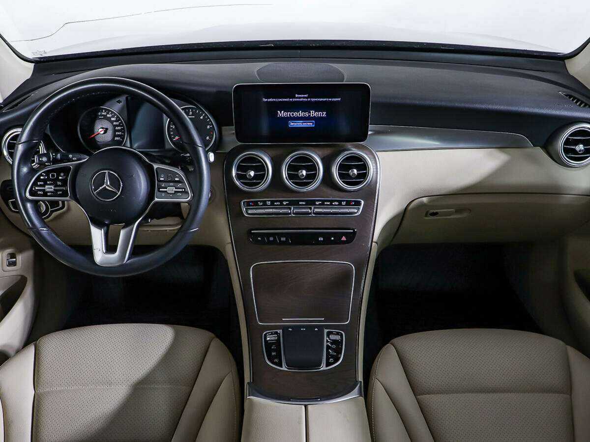 Mercedes-Benz GLC 2021 года с пробегом. Фото: #10