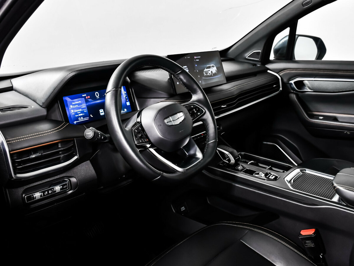 Geely Okavango 2024 года с пробегом. Фото: #9