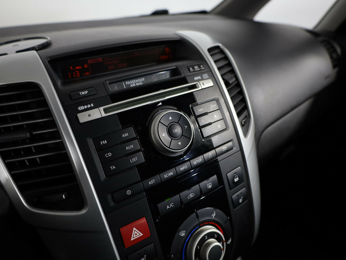 Kia Venga 2012 года с пробегом. Фото: #14