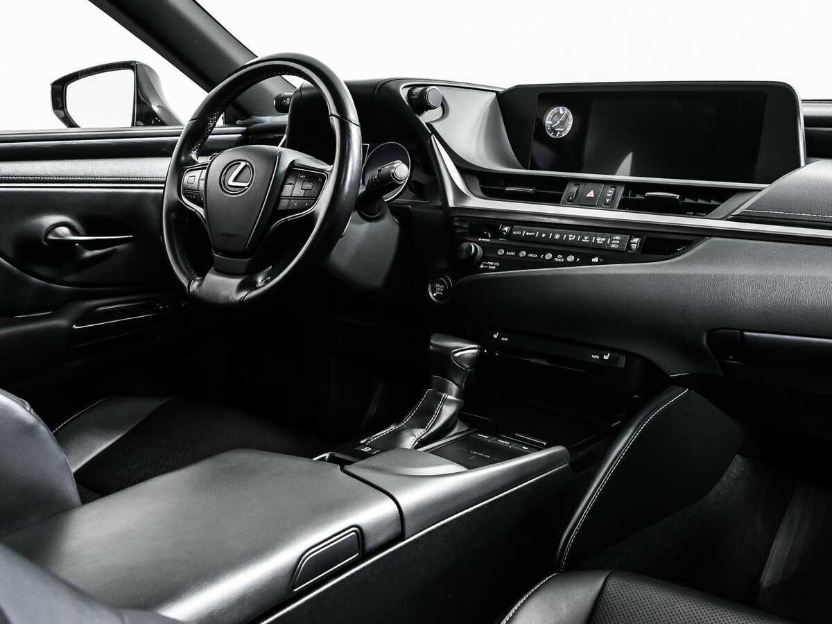 Lexus ES 2019 года с пробегом. Фото: #8