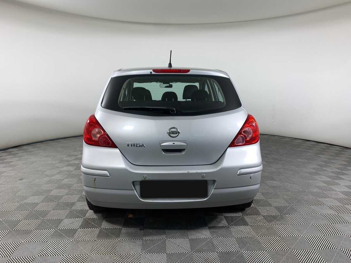 Nissan Tiida 2011 года с пробегом. Фото: #5