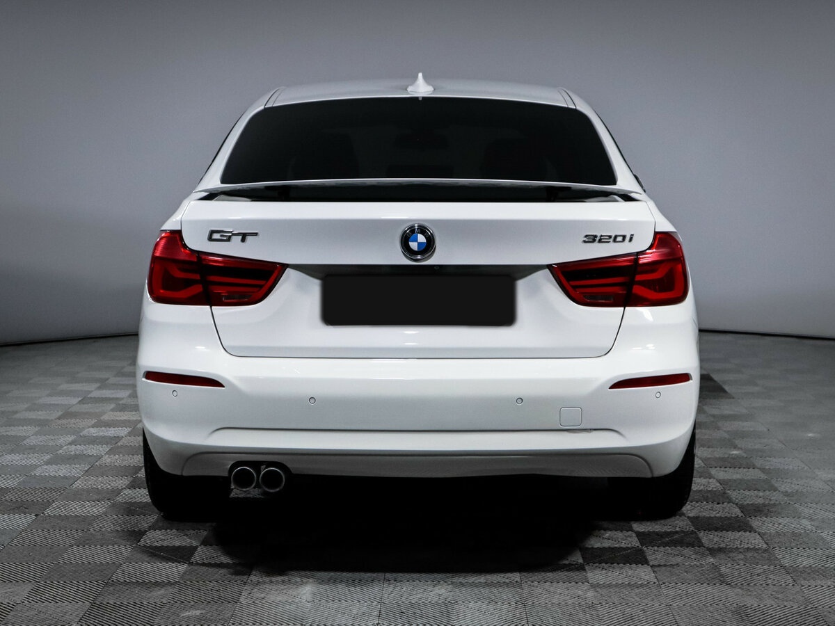 BMW 3 серии 2018 года с пробегом. Фото: #5