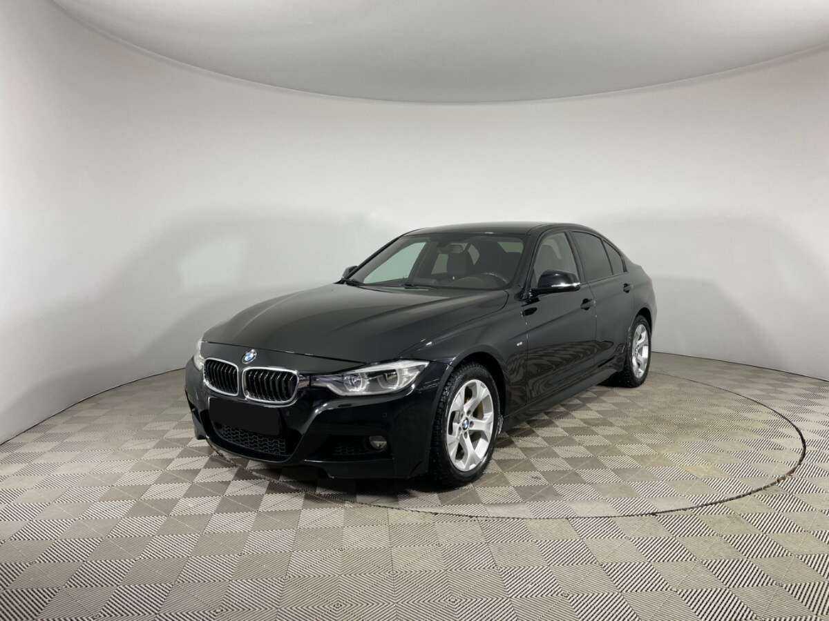 BMW 3 серии 2016 года с пробегом. Посмотреть фото
