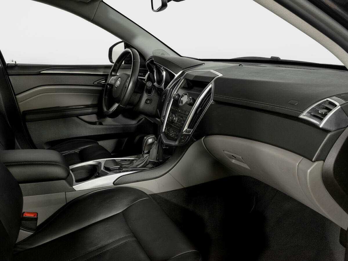 Cadillac SRX 2011 года с пробегом. Фото: #8