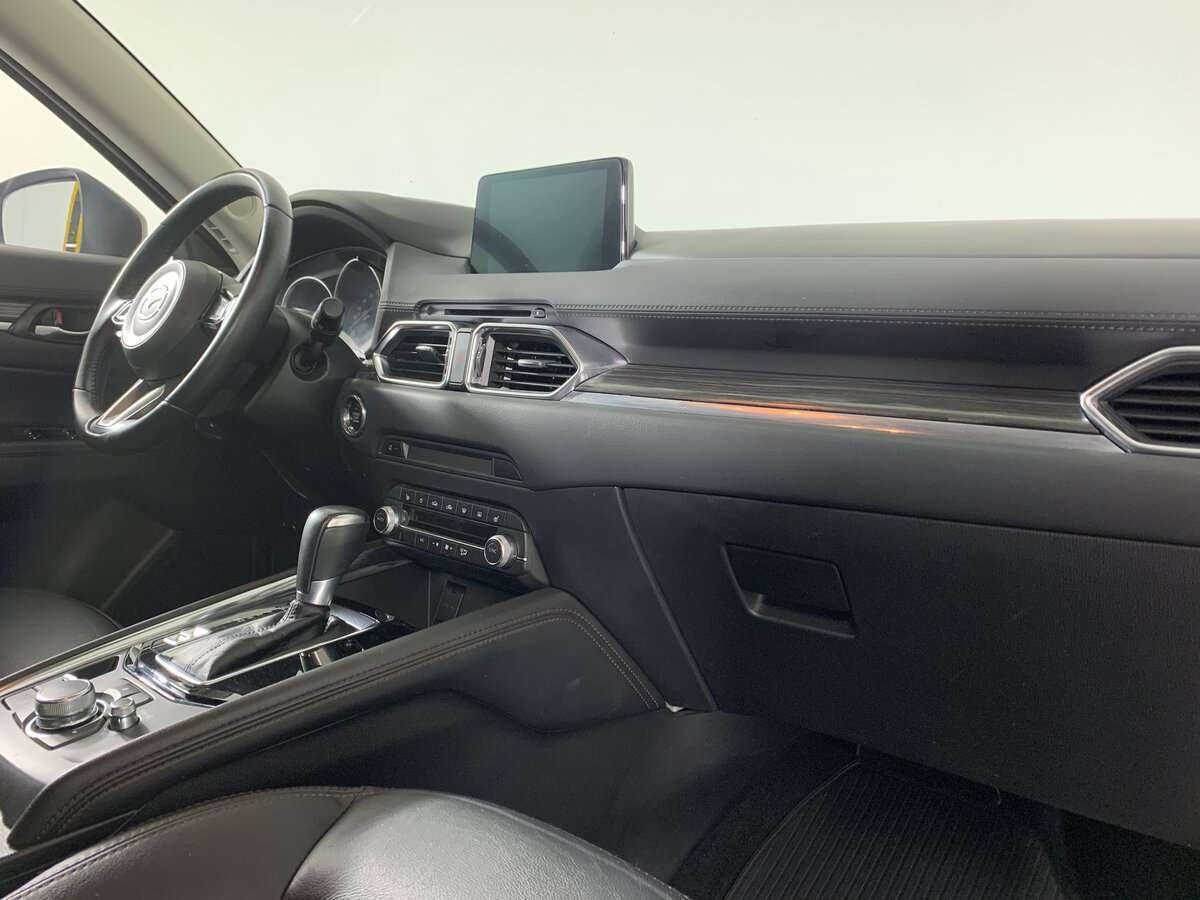 Mazda CX-5 2020 года с пробегом. Фото: #9