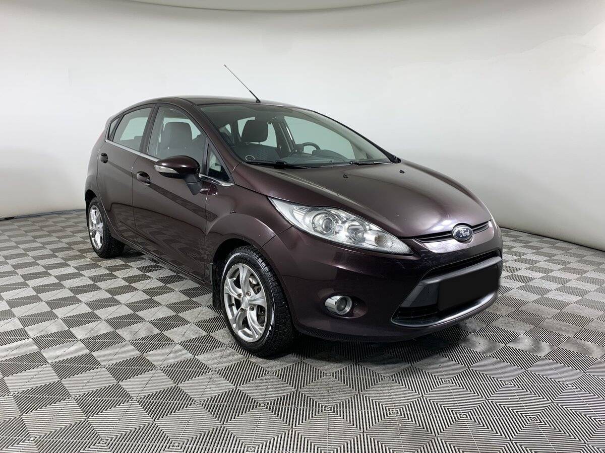 Ford Fiesta 2011 года с пробегом. Фото: #2