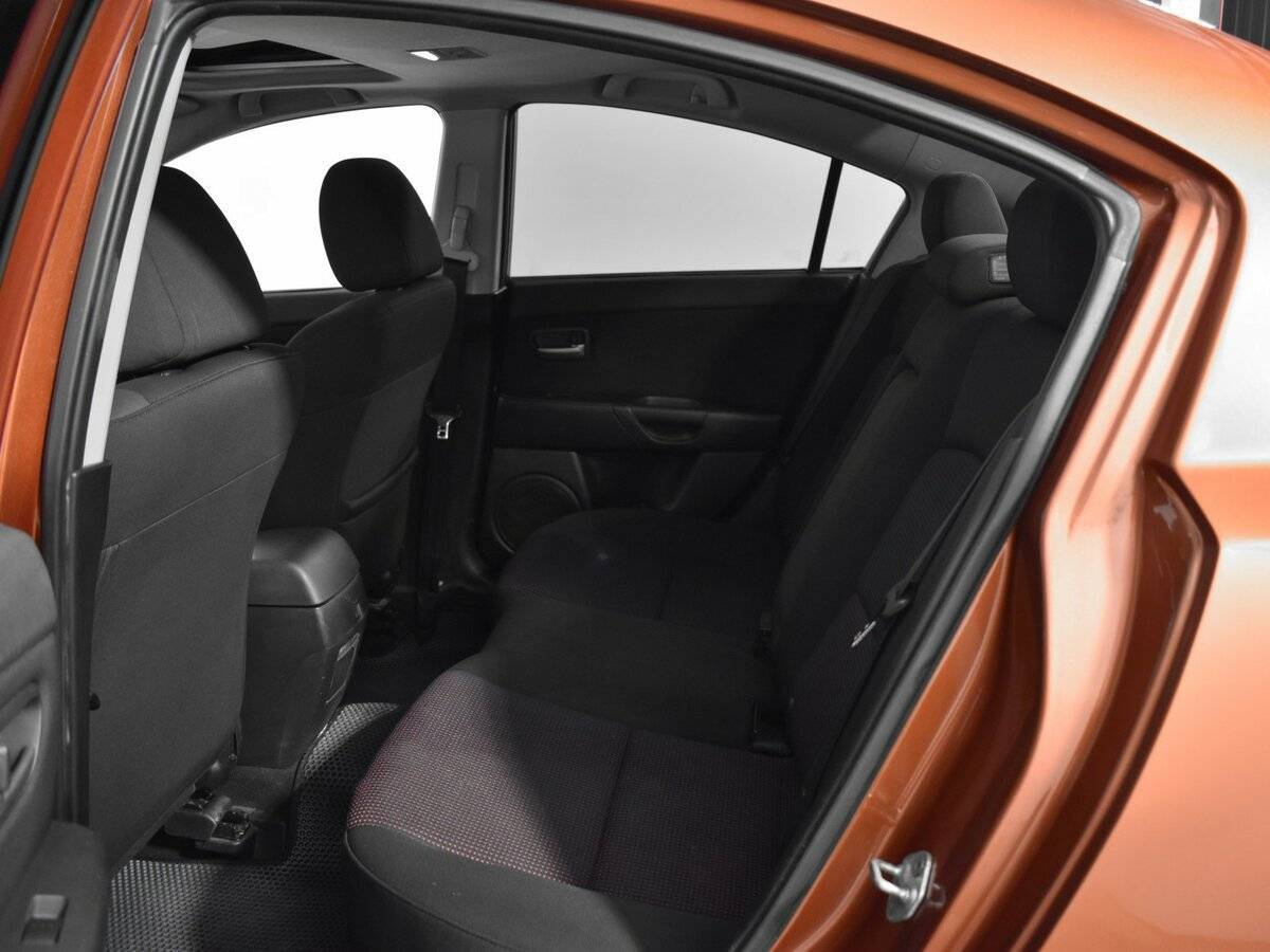 Mazda 3 2004 года с пробегом. Фото: #11