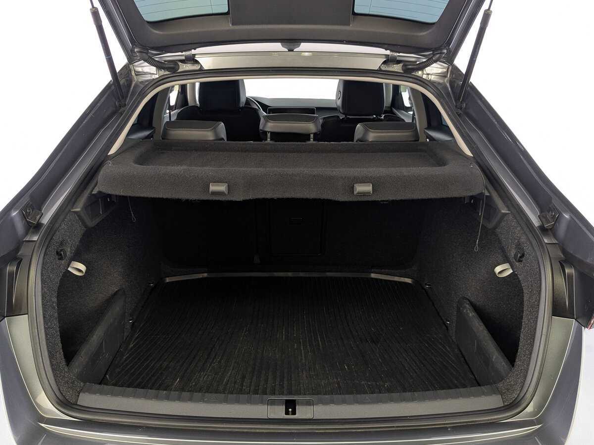 Skoda Octavia 2021 года с пробегом. Фото: #9