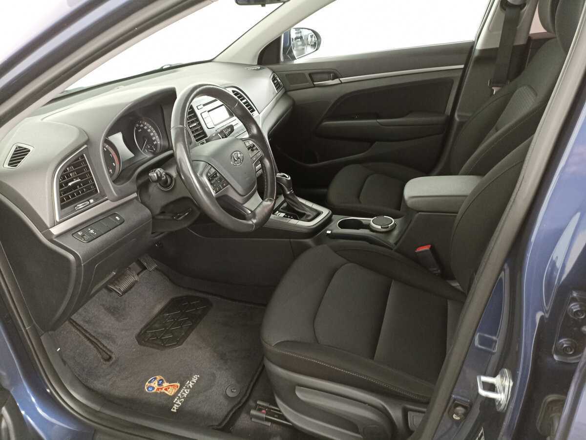 Hyundai Elantra 2018 года с пробегом. Фото: #13