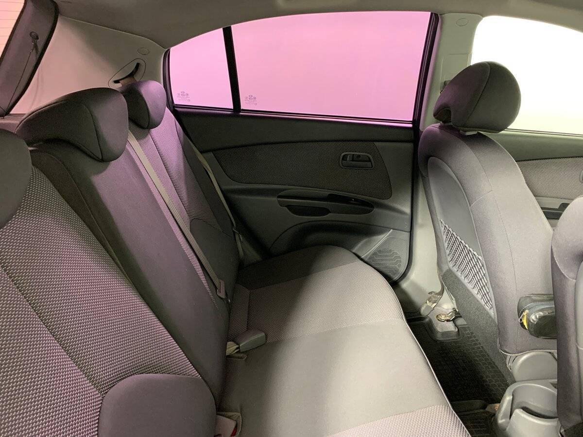 Kia Rio 2010 года с пробегом. Фото: #16