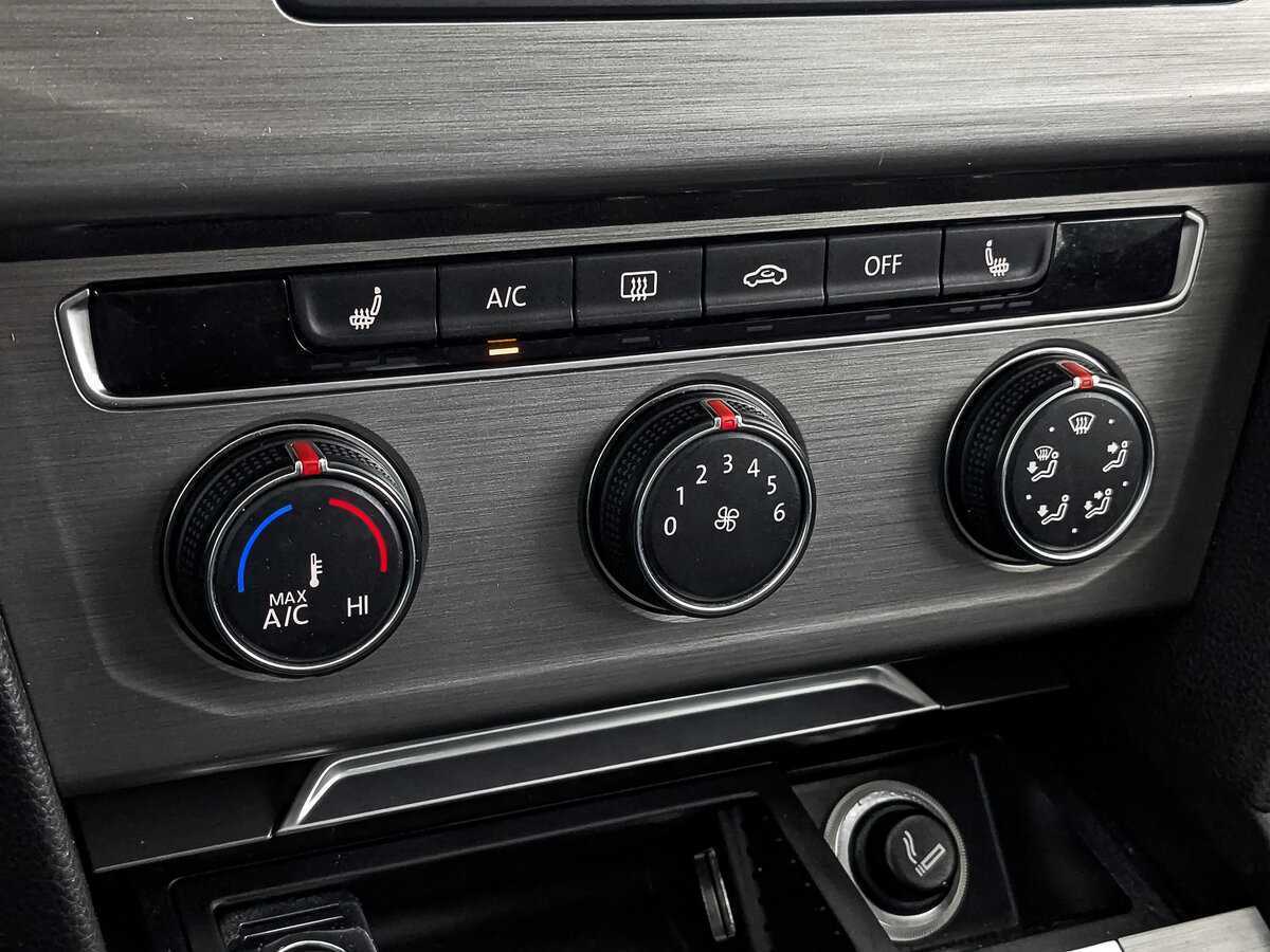 Volkswagen Passat 2017 года с пробегом. Фото: #20