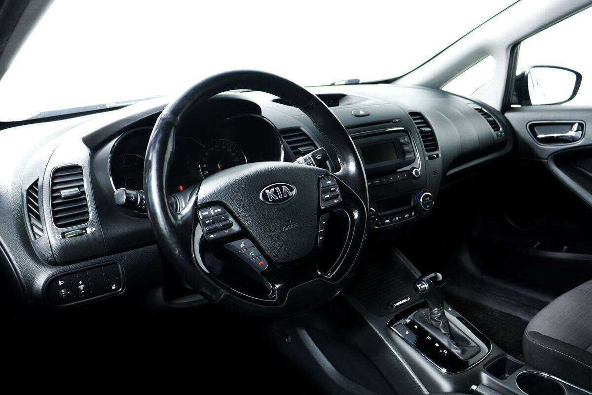 Kia Cerato 2018 года с пробегом. Фото: #11