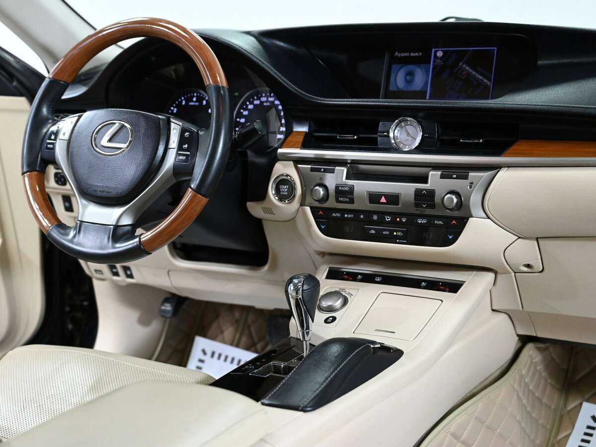 Lexus ES 2012 года с пробегом. Фото: #9