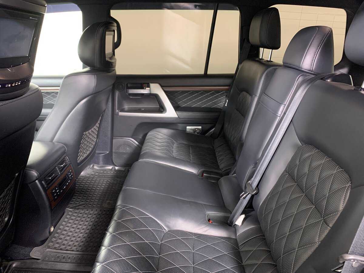 Toyota Land Cruiser 2016 года с пробегом. Фото: #19