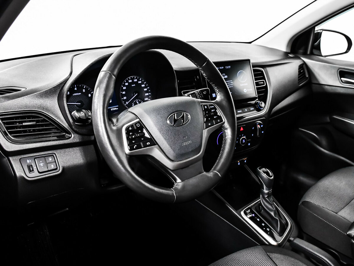 Hyundai Solaris 2021 года с пробегом. Фото: #11