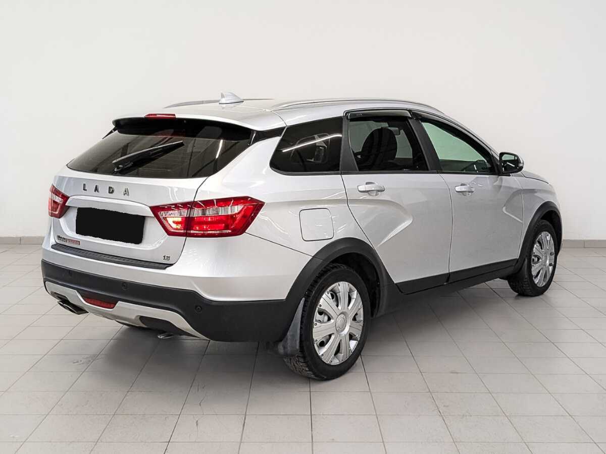 Lada (ВАЗ) Vesta 2018 года с пробегом. Фото: #4