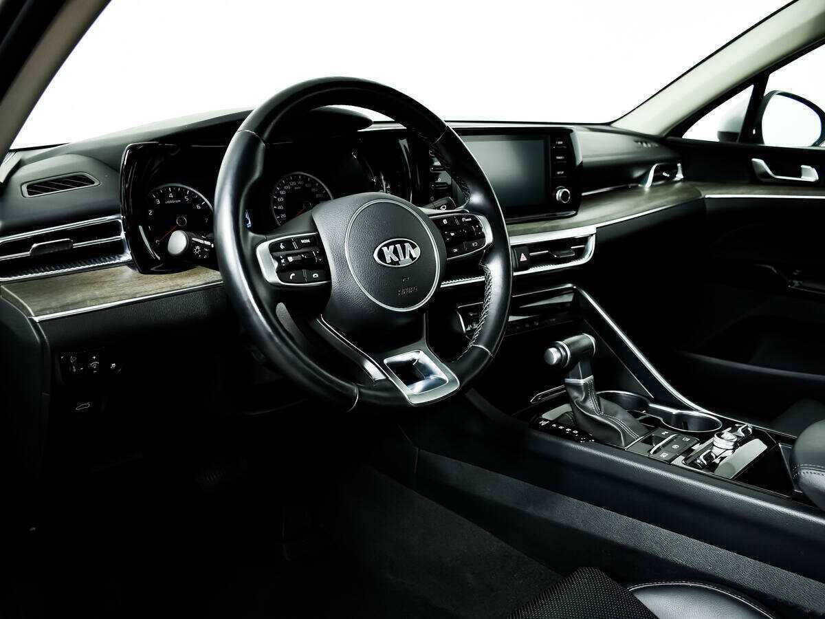 Kia K5 2021 года с пробегом. Фото: #12