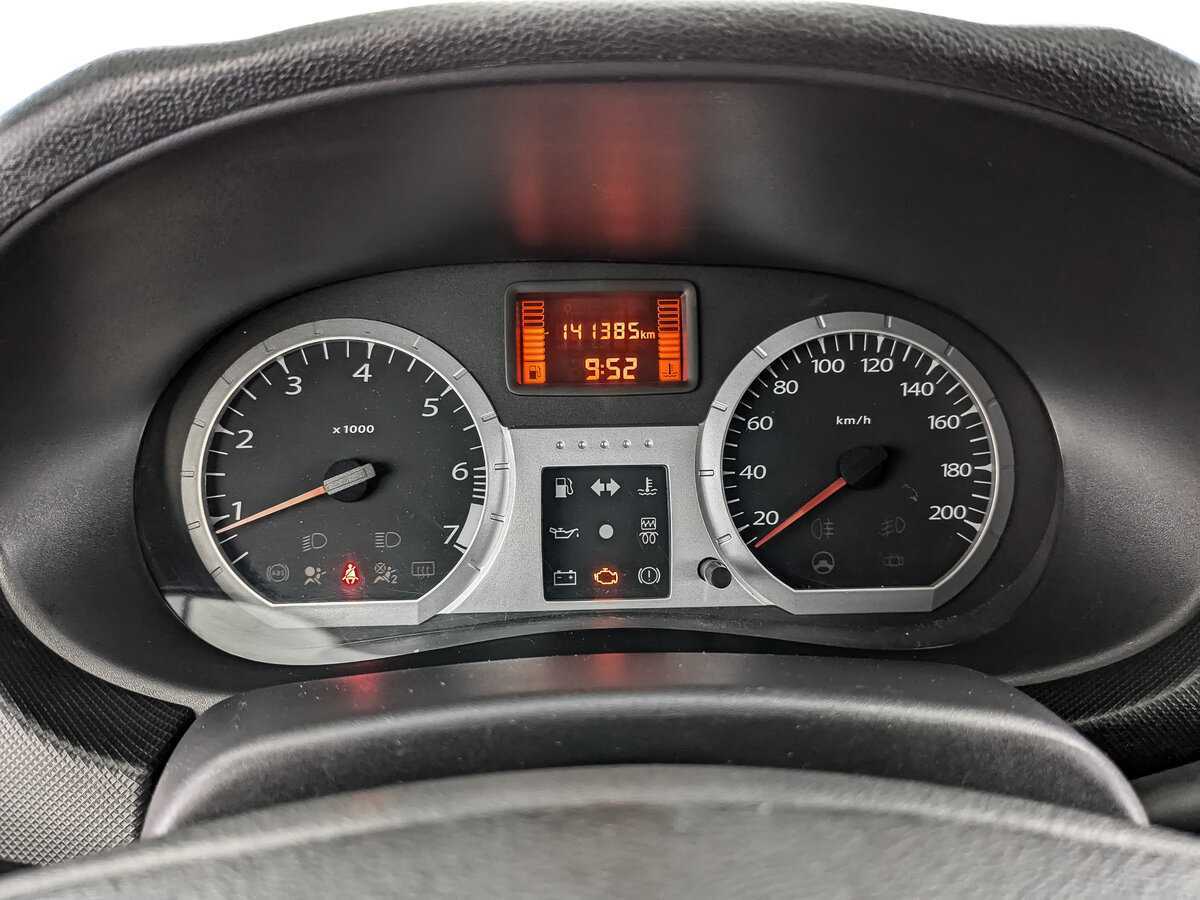 Lada (ВАЗ) Largus 2017 года с пробегом. Фото: #11