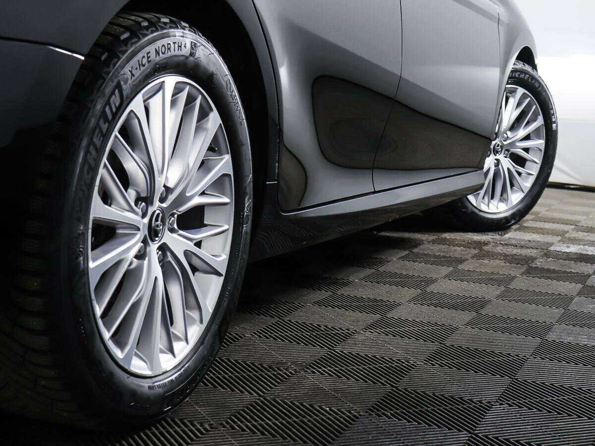 Toyota Camry 2018 года с пробегом. Фото: #22