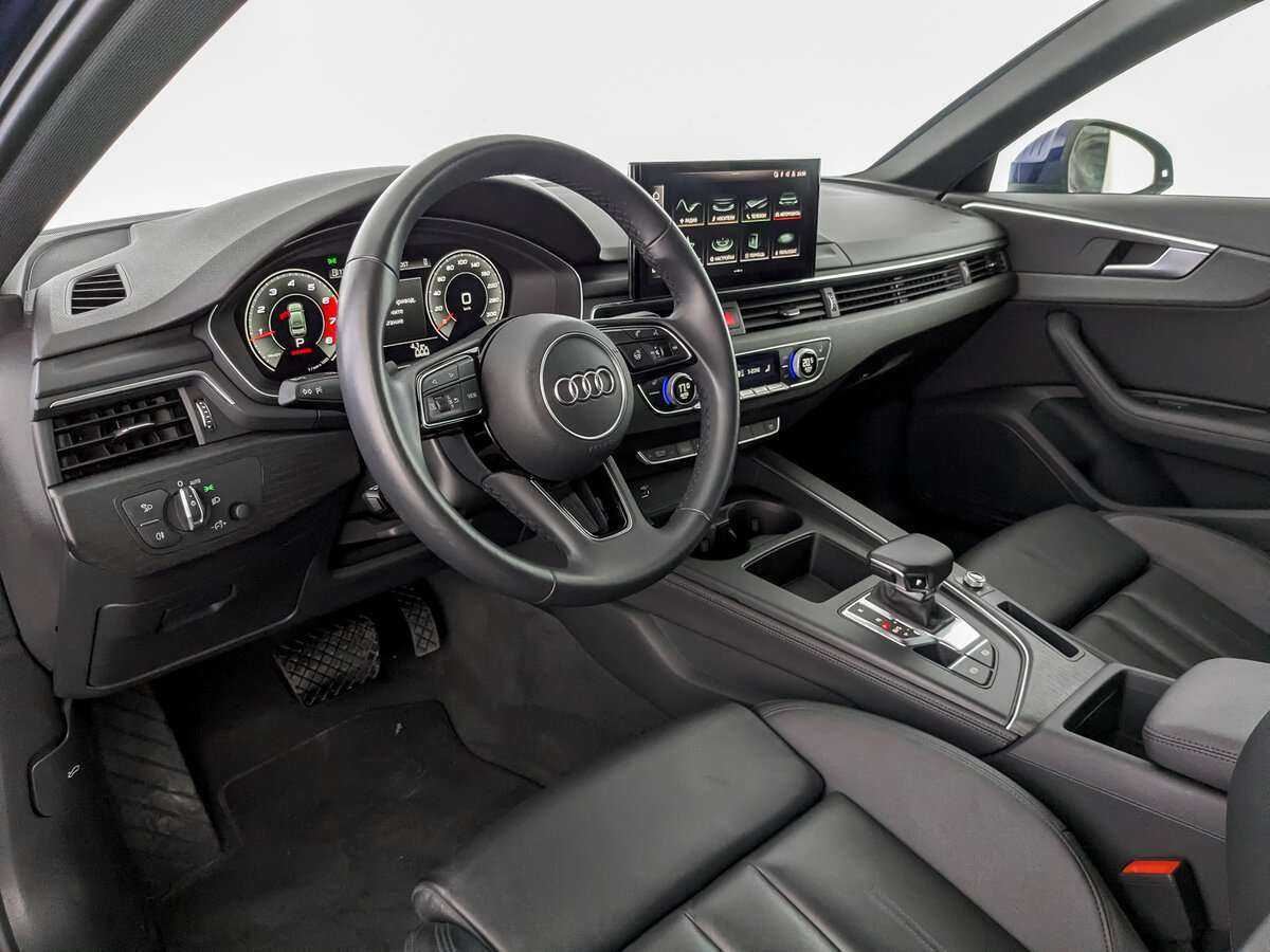 Audi A4 2021 года с пробегом. Фото: #13