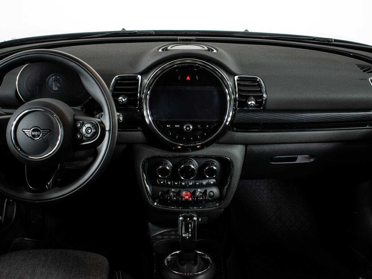 Mini Clubman 2021 года с пробегом. Фото: #8