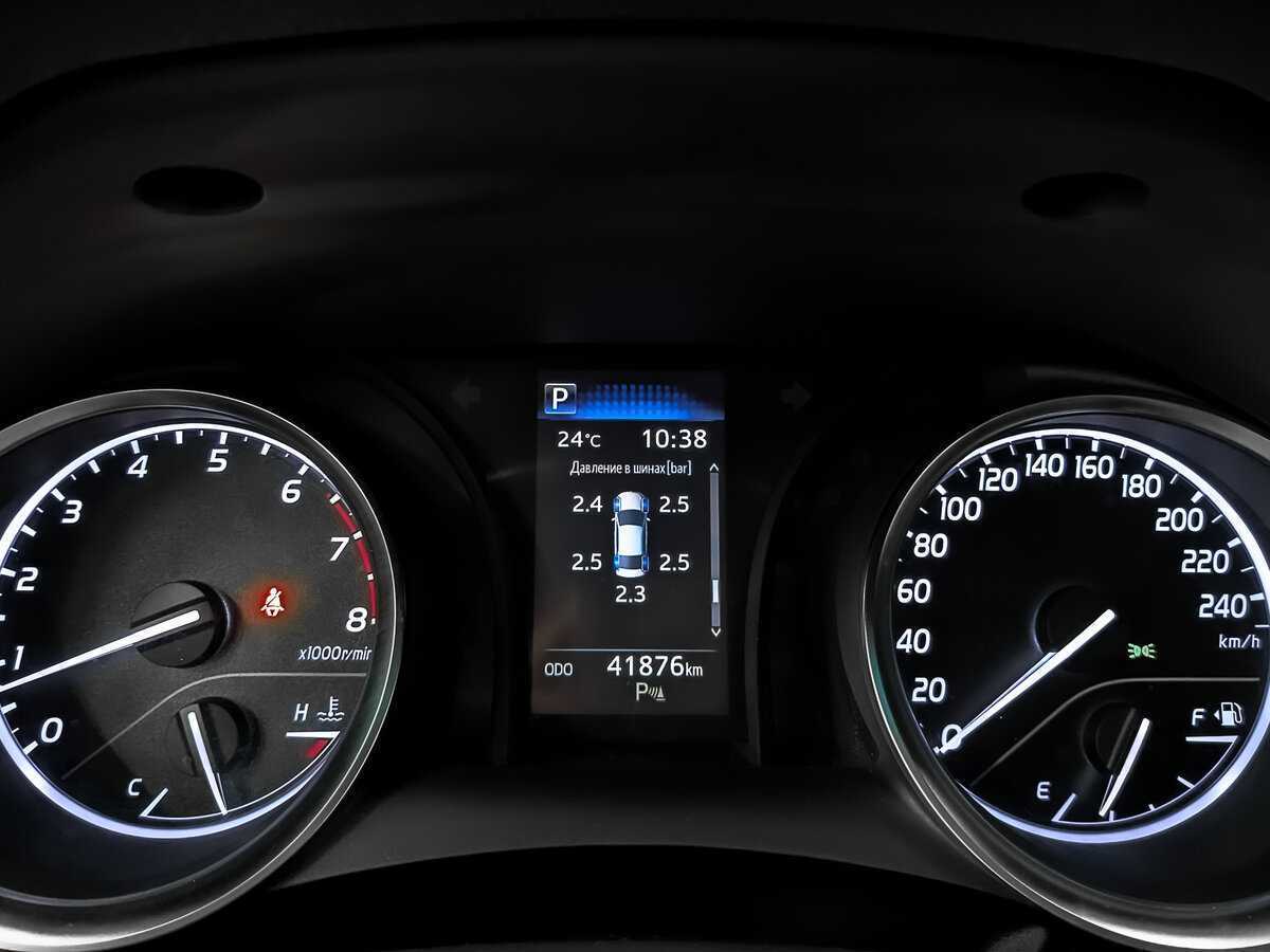 Toyota Camry 2020 года с пробегом. Фото: #15