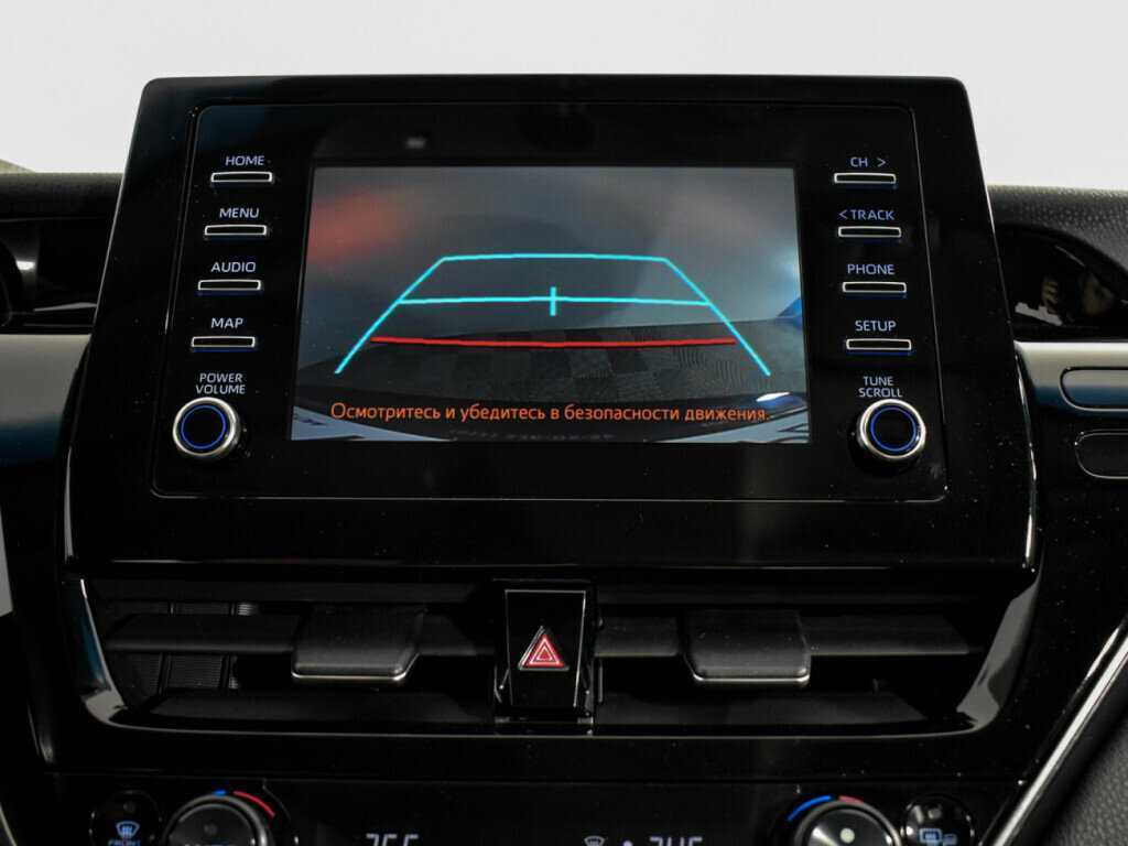 Toyota Camry 2021 года с пробегом. Фото: #19