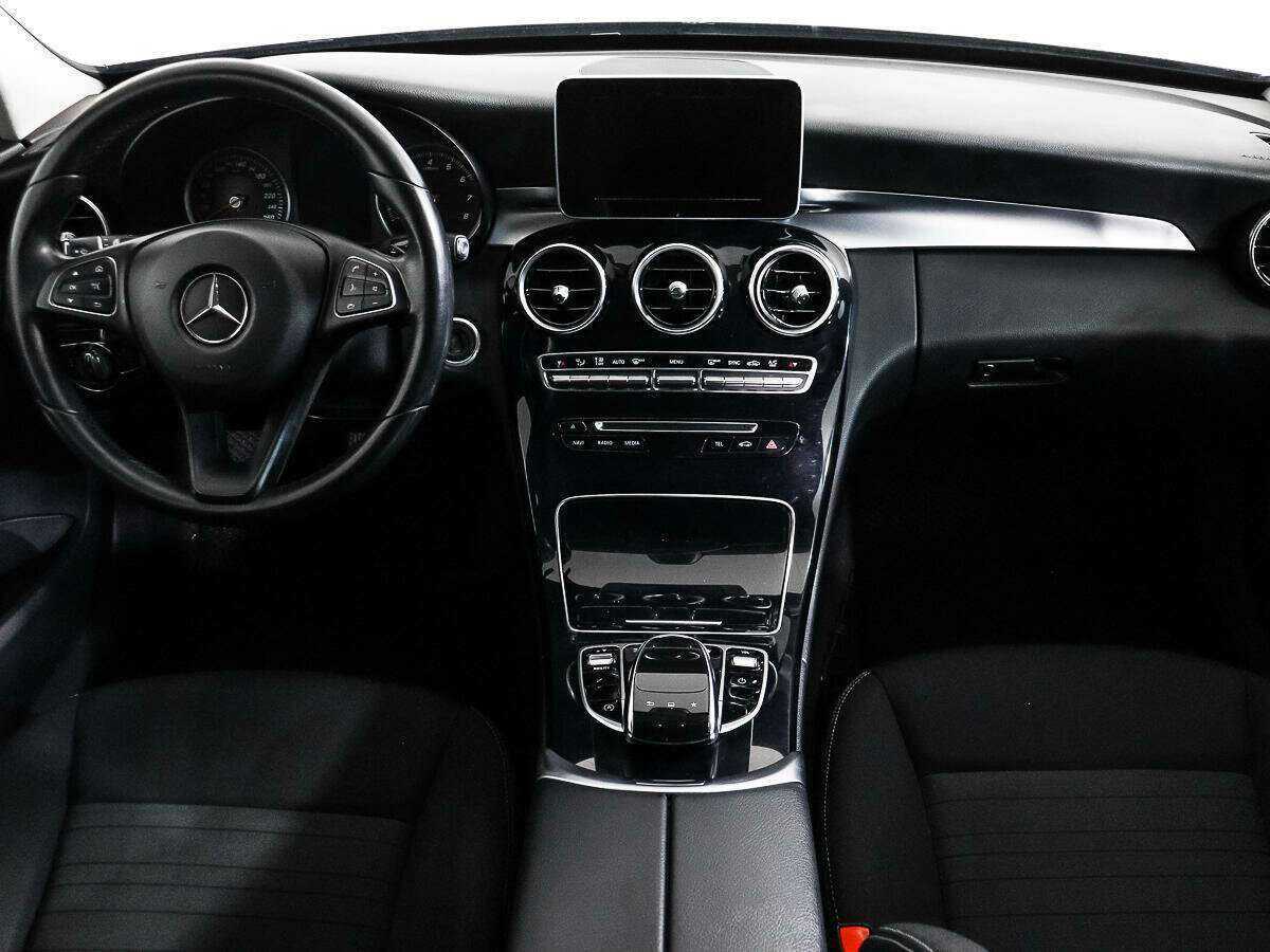 Mercedes-Benz C-Класс 2015 года с пробегом. Фото: #13