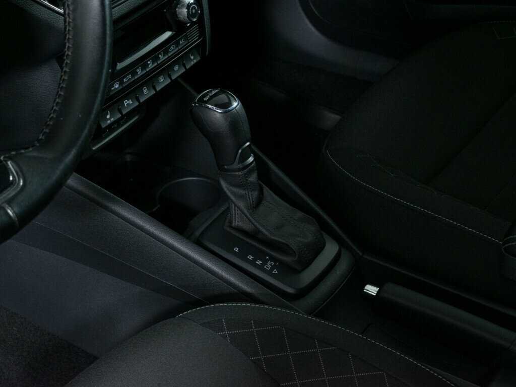 Skoda Rapid 2021 года с пробегом. Фото: #11