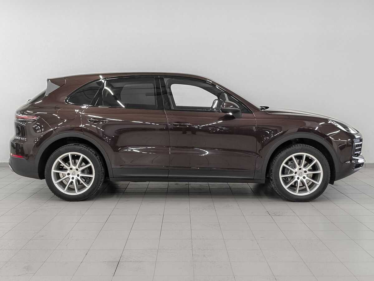 Porsche Cayenne 2018 года с пробегом. Фото: #3