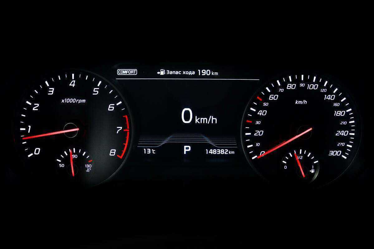 Kia Stinger 2018 года с пробегом. Фото: #9