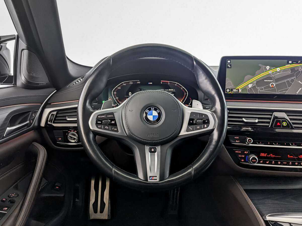 BMW 5 серии 2020 года с пробегом. Фото: #16