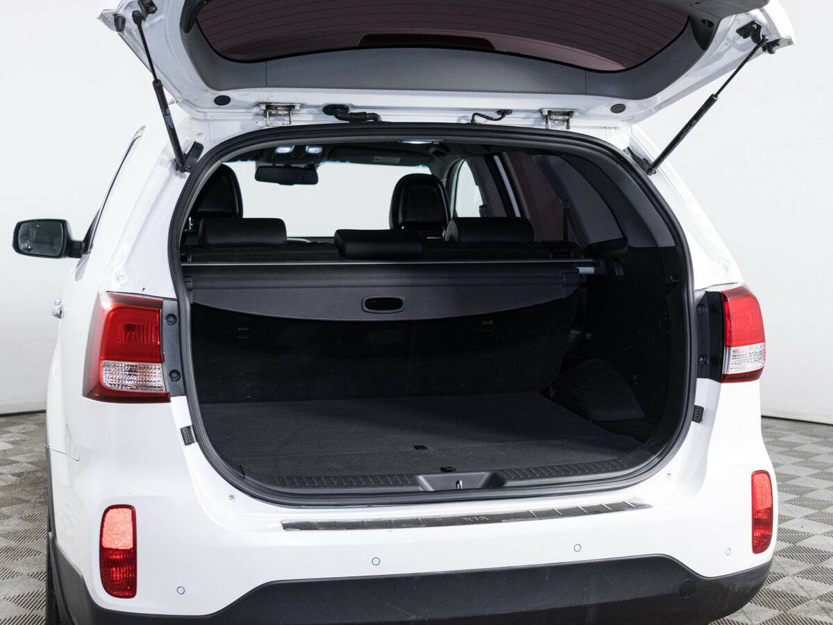 Kia Sorento 2013 года с пробегом. Фото: #8
