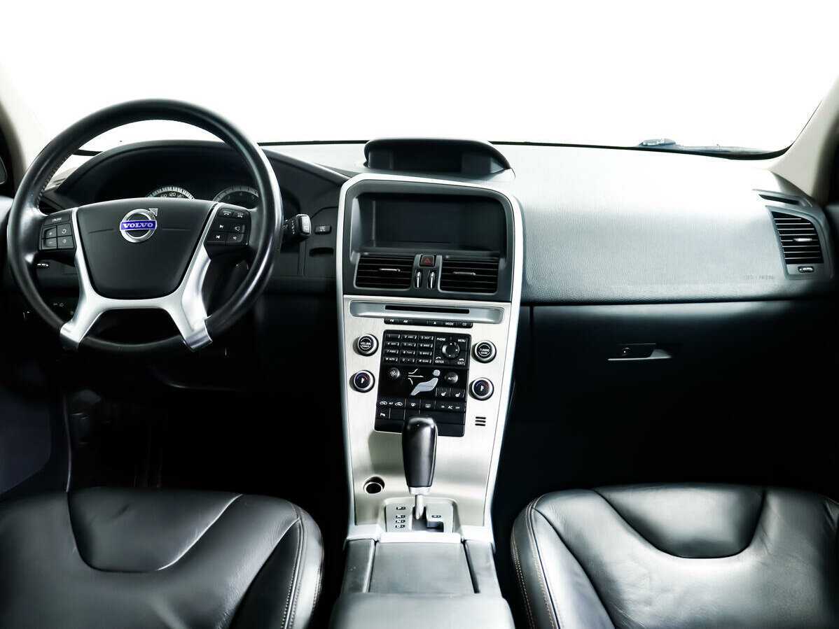 Volvo XC60 2010 года с пробегом. Фото: #10