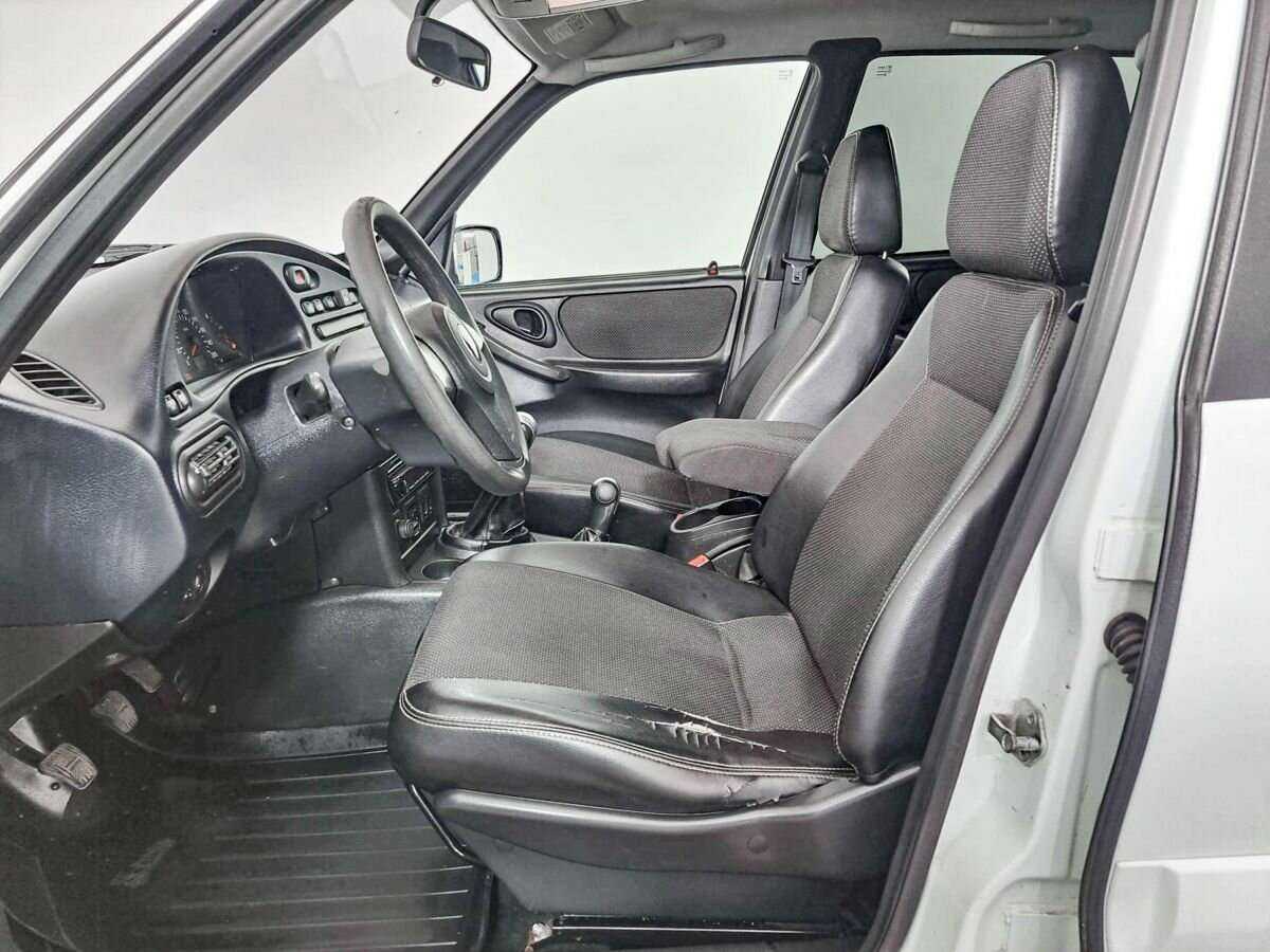 Chevrolet Niva 2013 года с пробегом. Фото: #13