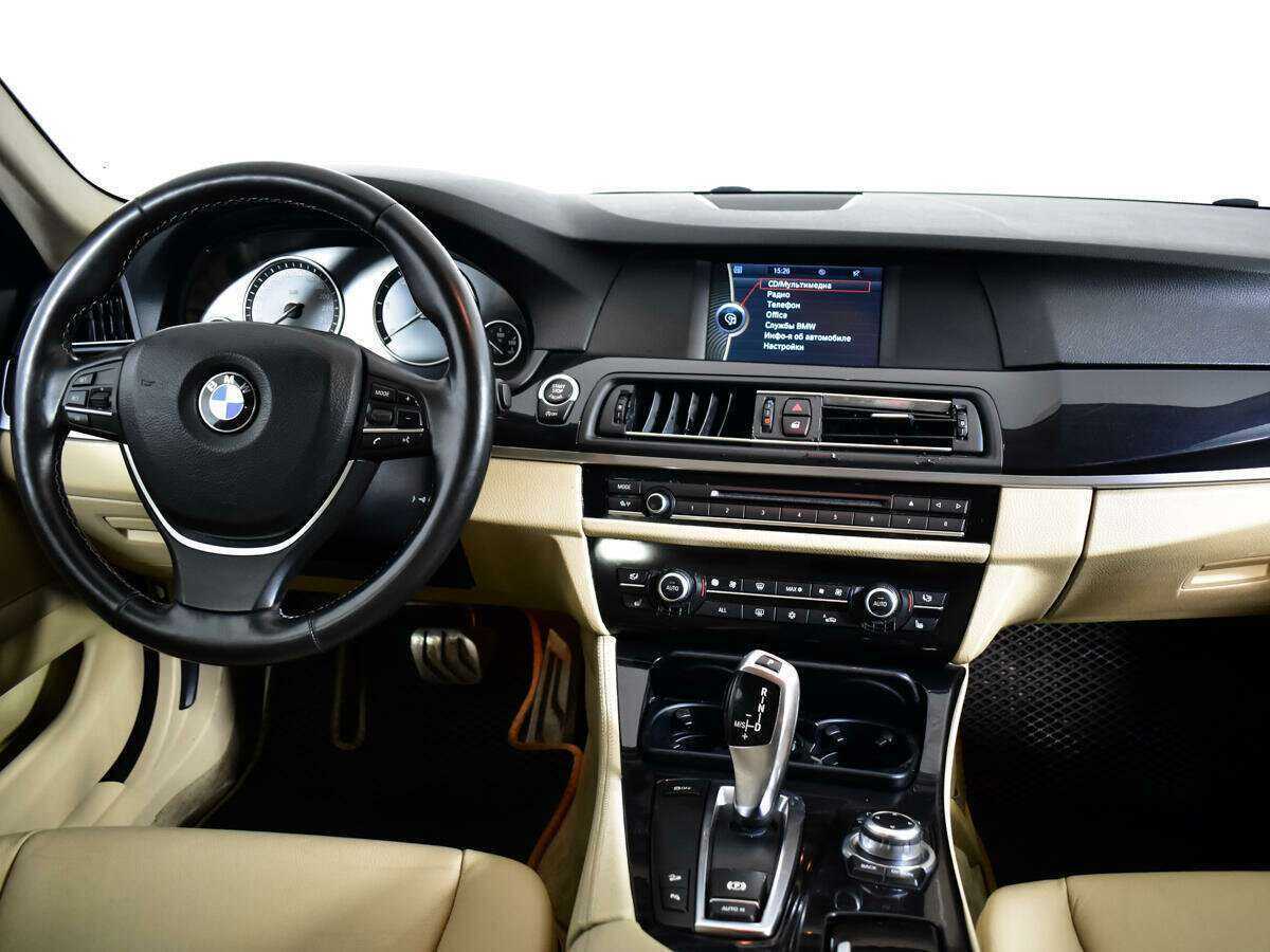 BMW 5 серии 2011 года с пробегом. Фото: #11