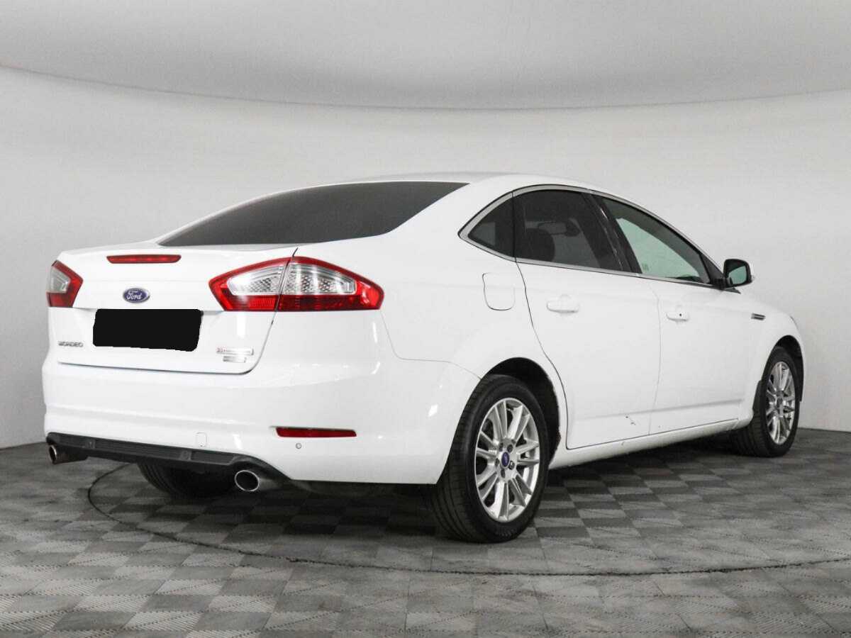 Ford Mondeo 2013 года с пробегом. Фото: #2